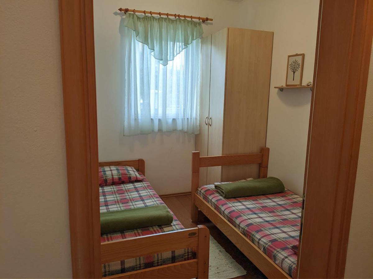 Guest house Triton Vinkuran